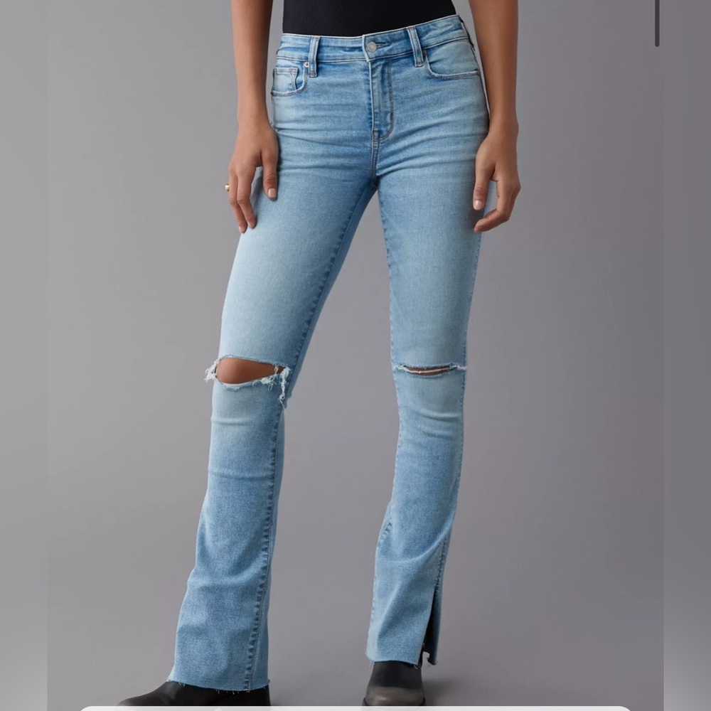 Light Blue Distressed Women's Jeans